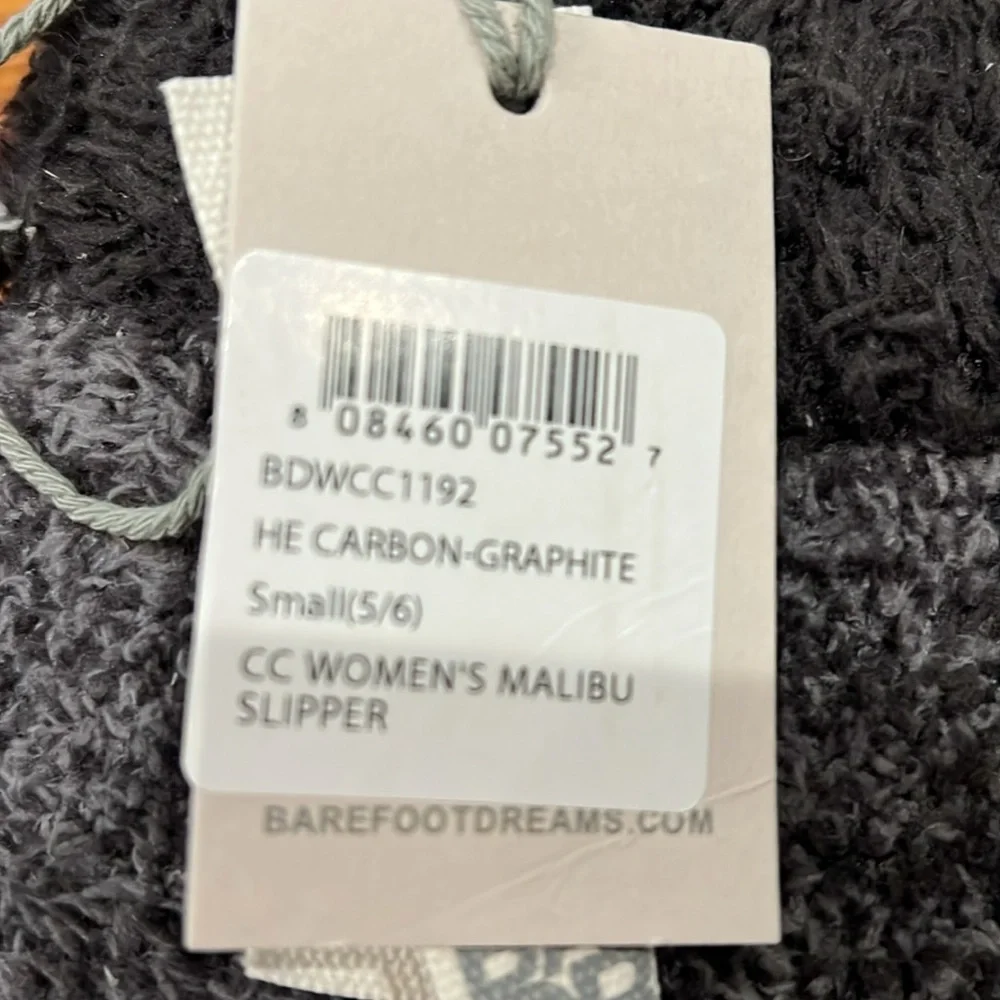 NWT Barefoot Dreams Slippers - Picture 4 of 4